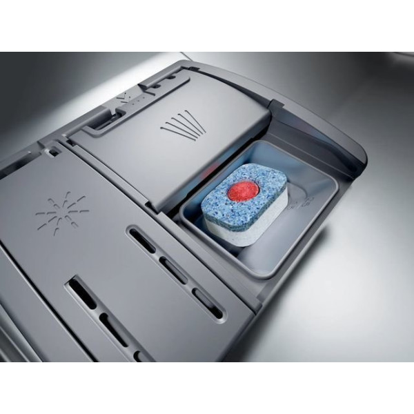 Встраиваемая посудомоечная машина Bosch SMP6ZCC80S