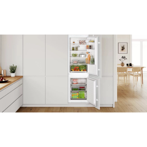 Встраиваемый холодильник Bosch KIN86NSE0