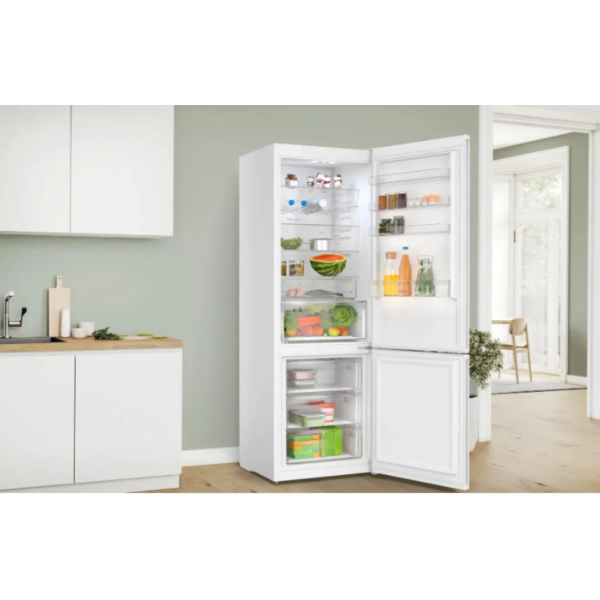 Холодильник Bosch KGN497WDF