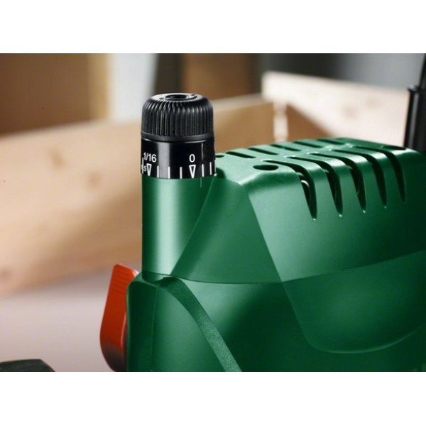 Фрезер Bosch POF1400ACE (060326C820)