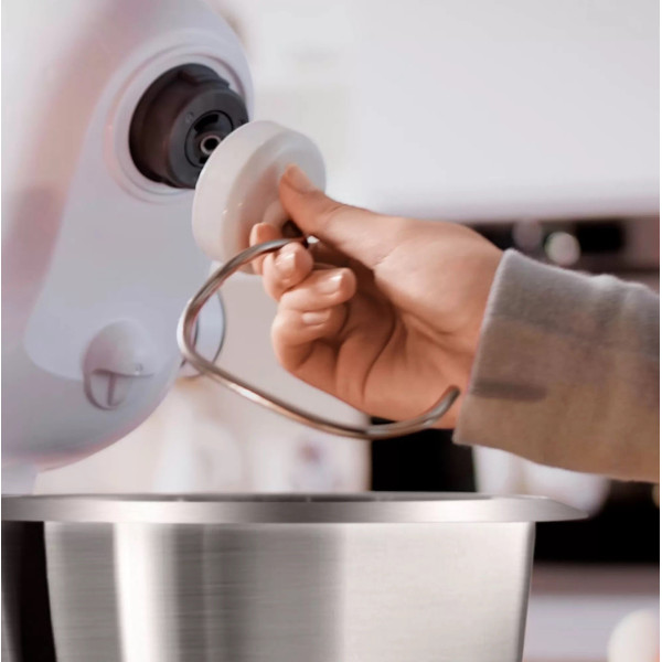 Кухонный комбайн Bosch MUMS2EW00